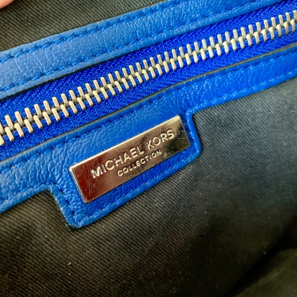 Michael Kors Purse - Picture 3 of 4